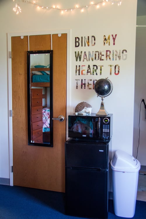 Patrick Henry College dorm room