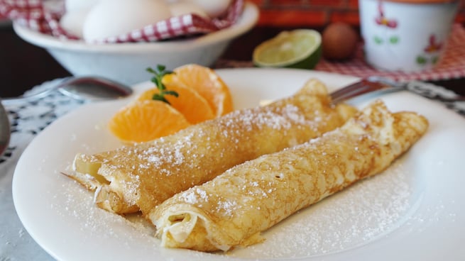 Crepes courtesy pixabay