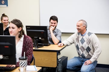 Dr. Les Sillars Journalism Classroom Teaching-8-Nov-12-2024-06-59-30-5704-PM