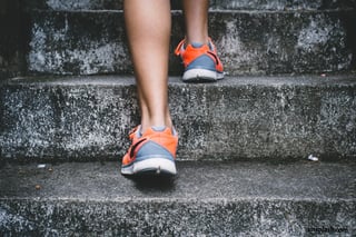 running-shoes-cutting-coffee running-shoes-cutting-coffee